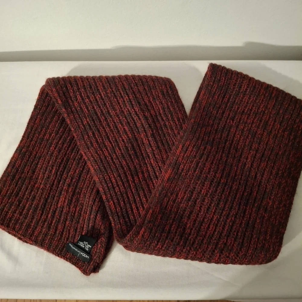 Moda International Red and Black Knit Wool Scarf